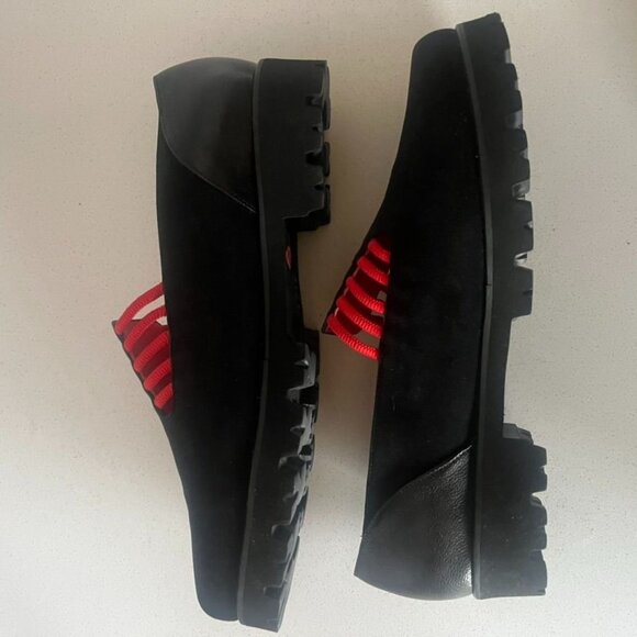 Pas De Rouge Black Suede Loafers W Size 41 With Red Banding & Lug Sole Italy - Picture 6 of 7